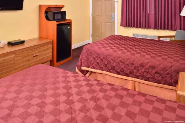 M STAR INN AND SUITES BLYTHE (Blythe)